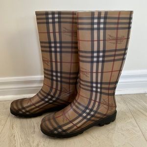 Burberry Rubber Plaid Print Rain Boots